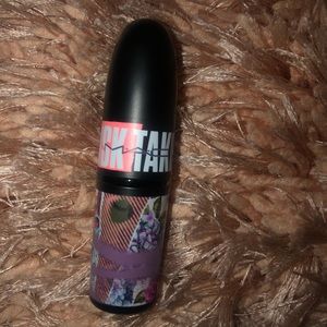 Mac COSMETICS risk taker red glamming lipstick